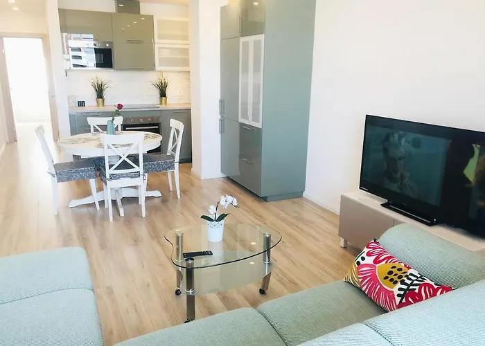 Brand New! 2bdr 70m2 Old Town *